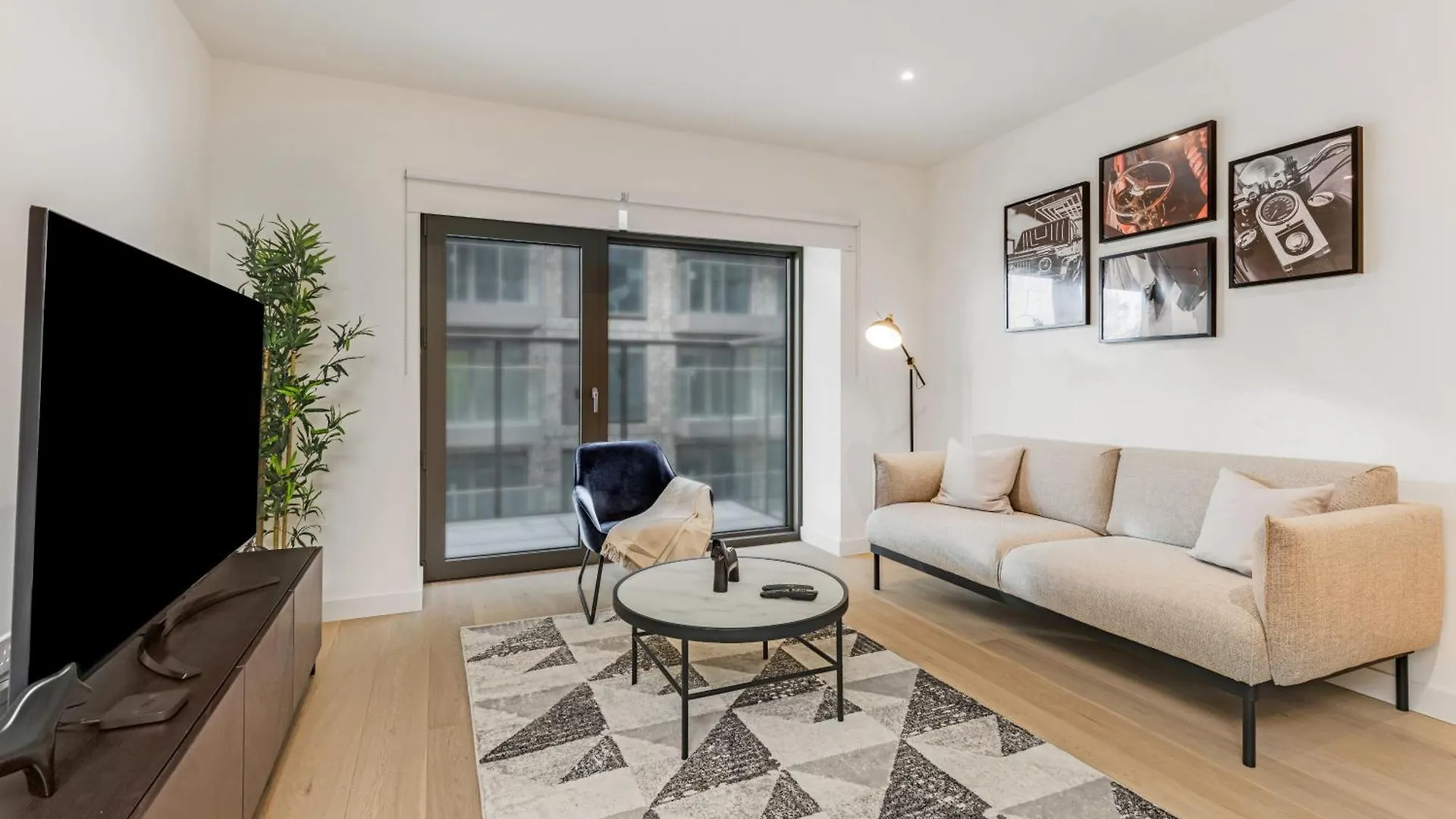 Khayat Homes - Odogwu - Luxury 1 Bed Apt London 0*,  United Kingdom